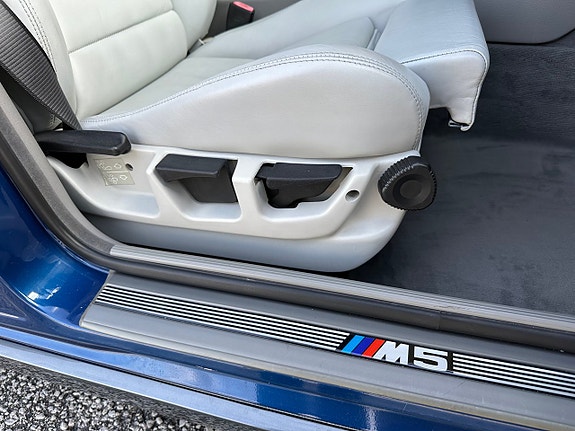 BMW M5 22 of 26