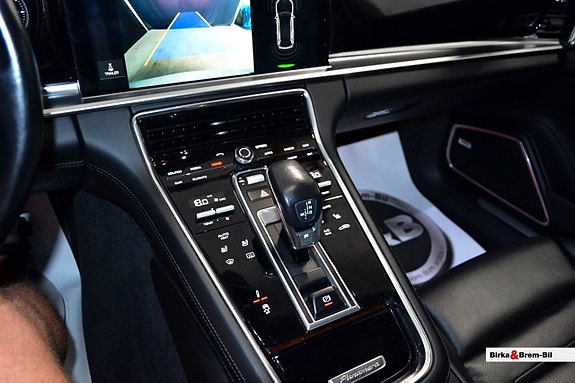 Porsche Panamera Turbo 16 of 17