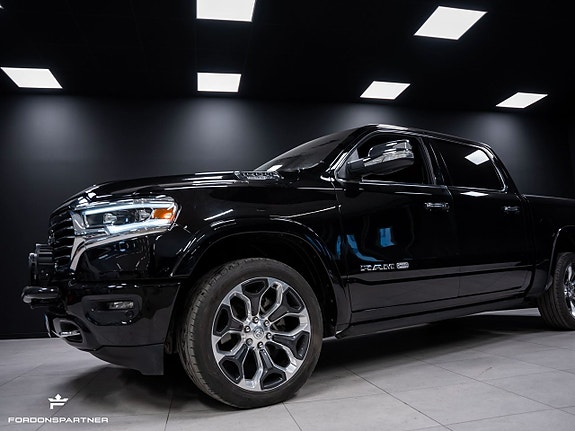 Dodge RAM 1500 3 of 5