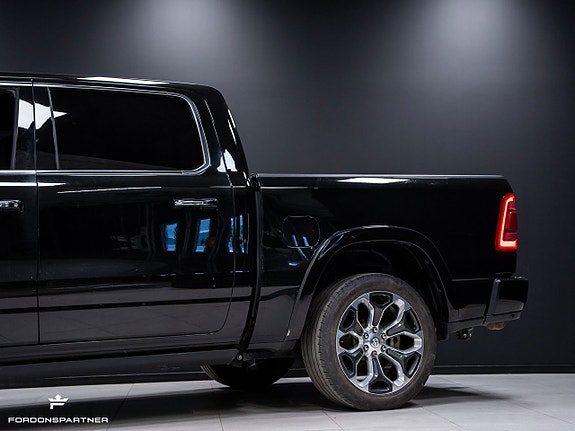 Dodge RAM 1500 4 of 5