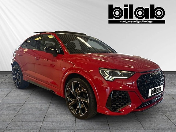 Audi RSQ3 2 of 5