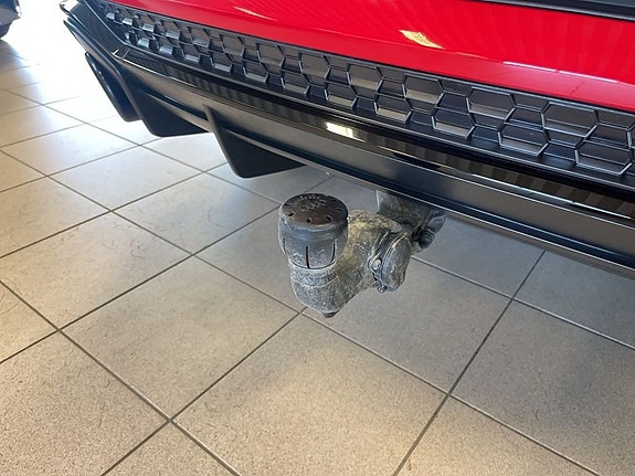 Audi RS Q3 13 of 15
