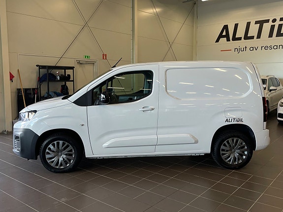 Peugeot e-Partner 4 of 5