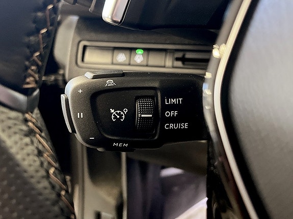 Peugeot 5008 9 of 18