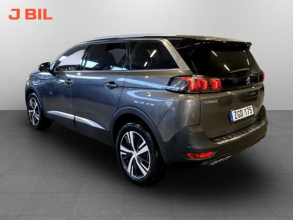 Peugeot 5008 4 of 5