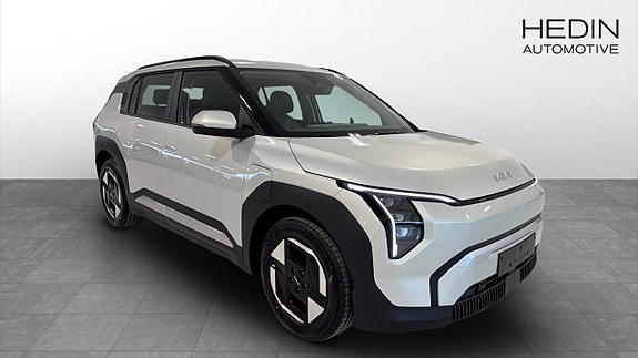 Kia EV3 6 of 12
