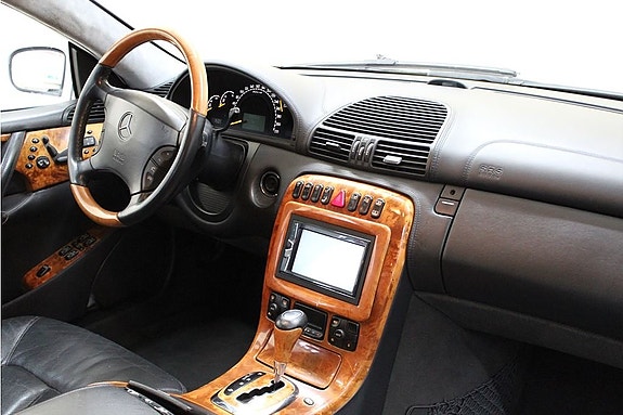 Mercedes-Benz CL55 8 of 16