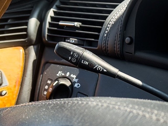 Mercedes-Benz CL55 14 of 16