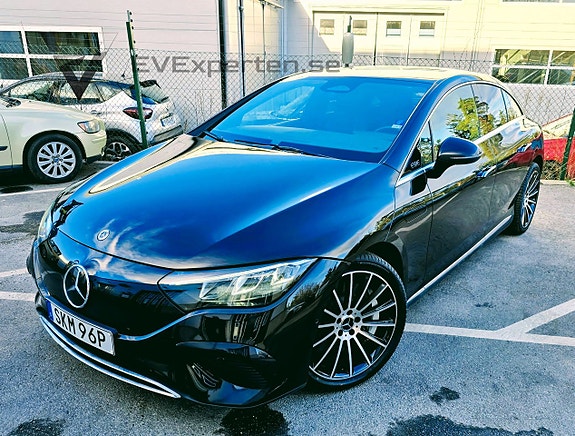 Mercedes-Benz EQE350+ 5 of 28