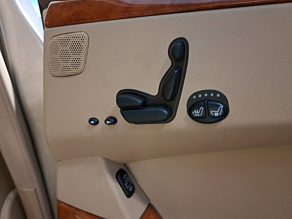 Mercedes-Benz S600 21 of 24