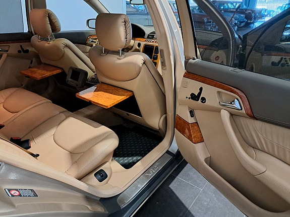 Mercedes-Benz S600 14 of 24