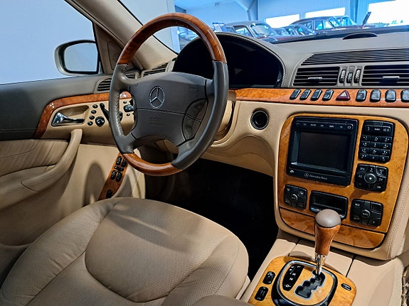 Mercedes-Benz S600 12 of 24