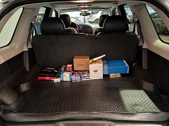 Saab 9-7X 12 of 13