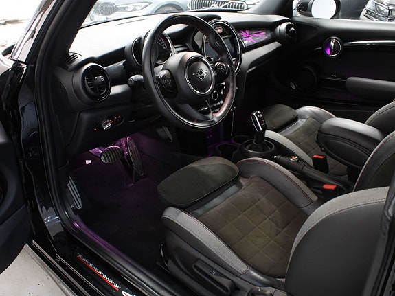 MINI John Cooper Works 5 of 5