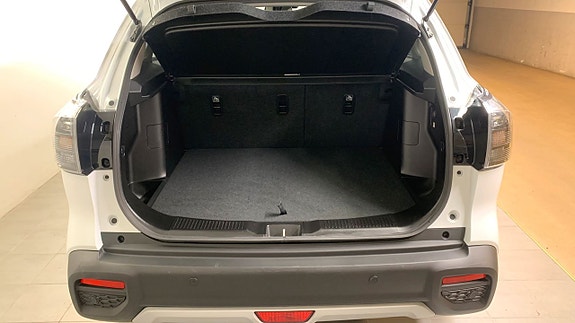 Suzuki S-Cross 4 of 5