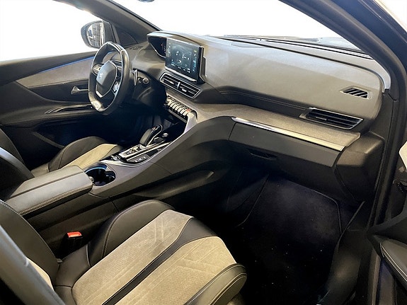 Peugeot 3008 13 of 18