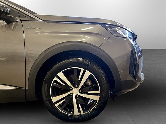 Peugeot 3008 16 of 18