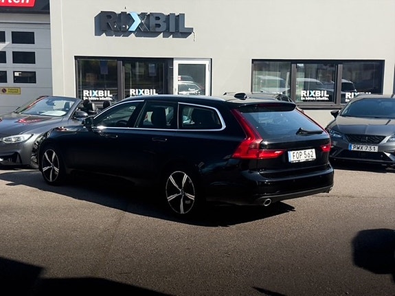 Volvo V90 3 of 21