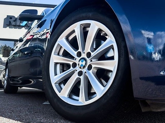 BMW 520 5 of 5