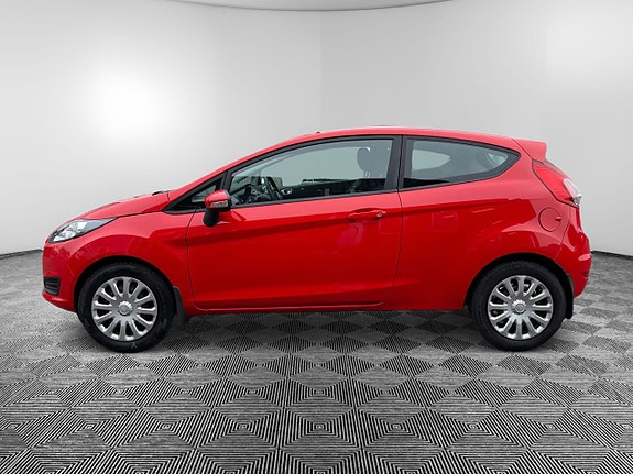 Ford Fiesta 2 of 5
