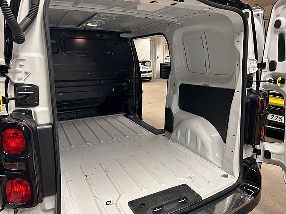Citroen Jumpy 17 of 17