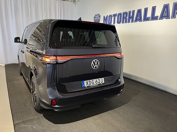 Volkswagen ID. Buzz 4 of 16