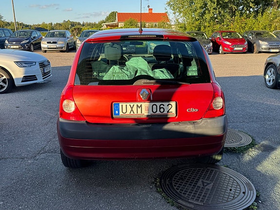 Renault Clio 5 of 13