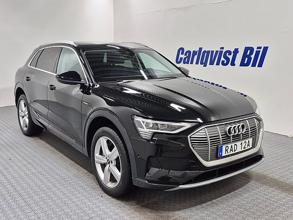 Audi e-tron 5 of 10