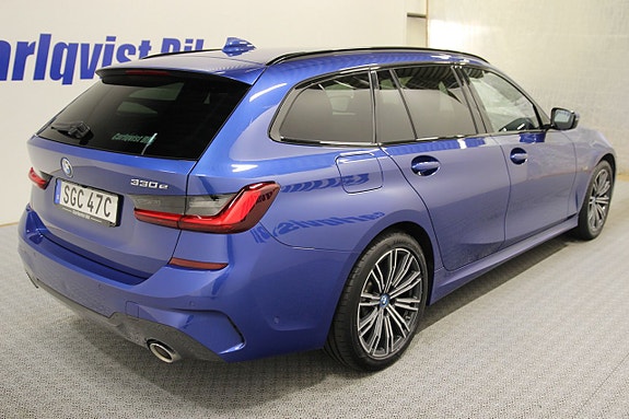 BMW 330e 4 of 12
