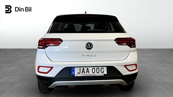 Volkswagen T-Roc 5 of 5