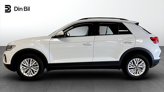 Volkswagen T-Roc 2 of 5