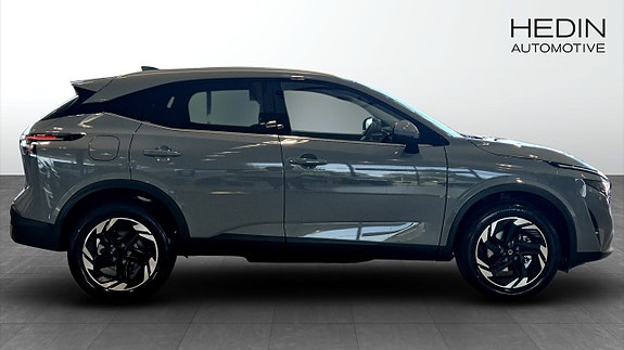 Nissan Qashqai 4 of 5