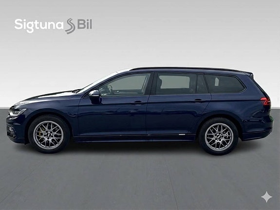 Volkswagen Passat 8 of 14