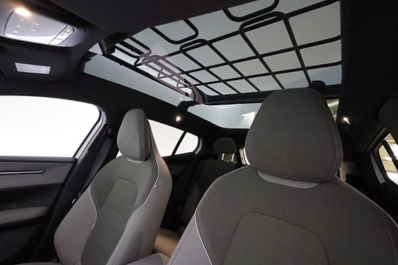 Volvo EX30 19 of 30