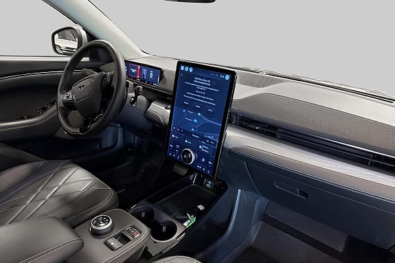 Ford Mustang Mach-E 5 of 20