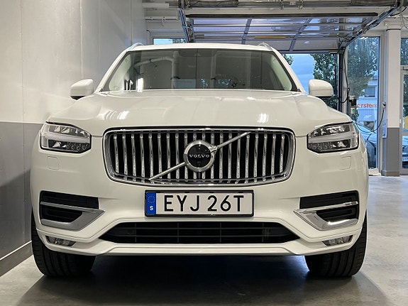 Volvo XC90 5 of 14
