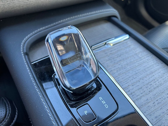 Volvo XC90 14 of 14