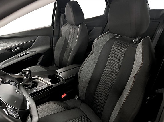 Peugeot 3008 6 of 16