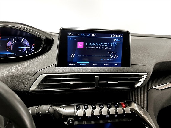 Peugeot 3008 10 of 16