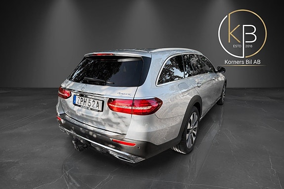 Mercedes-Benz E220 d 4 of 17