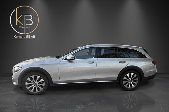 Mercedes-Benz E220 d 2 of 17