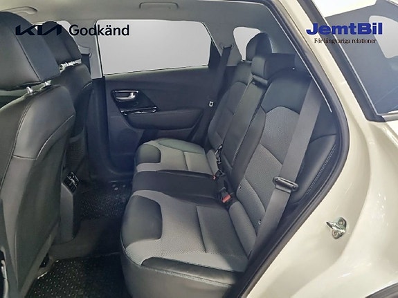 Kia e-Niro 9 of 14