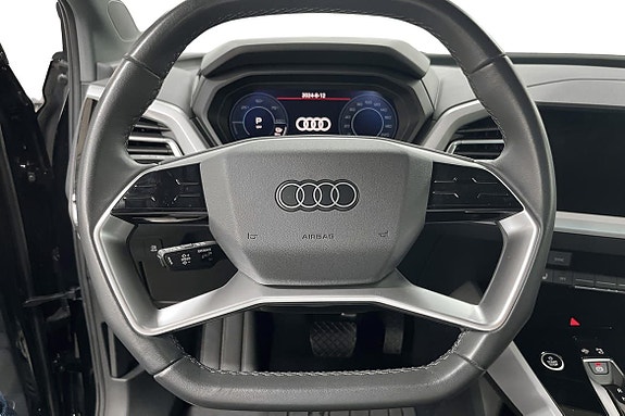 Audi Q4 e-tron 9 of 14