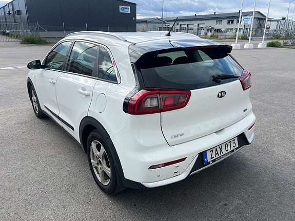 Kia Niro 3 of 7