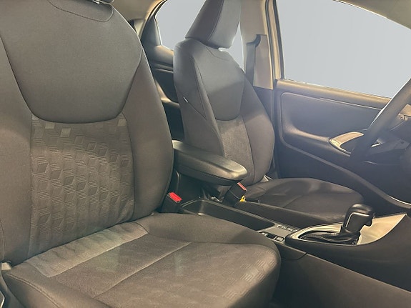 Toyota Yaris 6 of 23