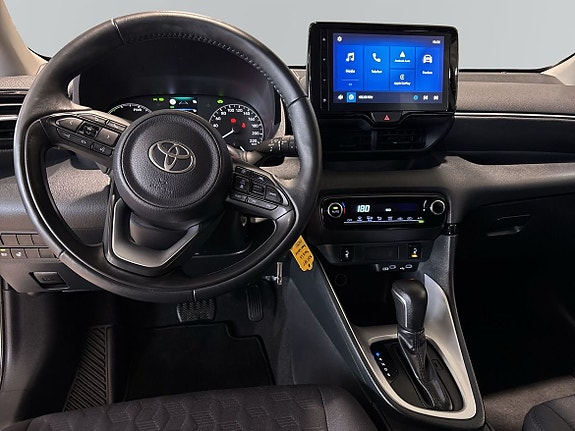Toyota Yaris 9 of 23