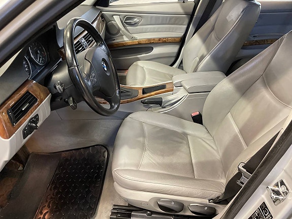 BMW 325i 6 of 13