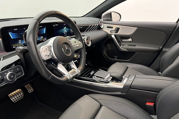 Mercedes-Benz A35 8 of 30