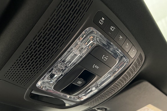 Mercedes-Benz A35 24 of 30