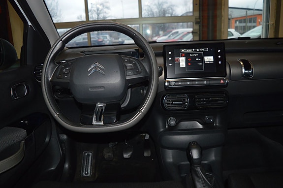 Citroen C4 Cactus 8 of 18